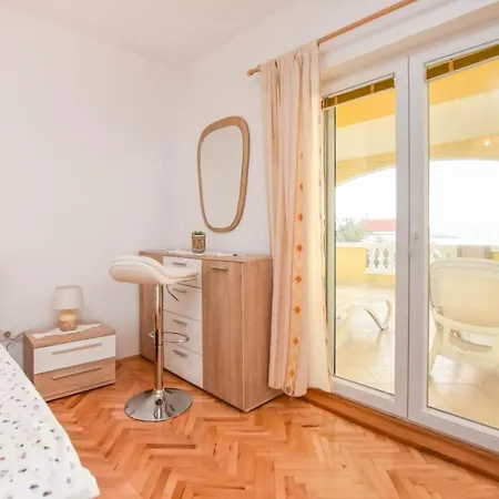 Dandelion Apartamento Biograd Na Moru